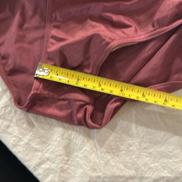 Girls Dance suit - Picture 7 of 8